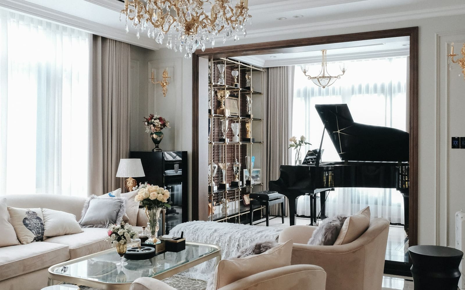 Elegant furnished living room in a Dubai residence